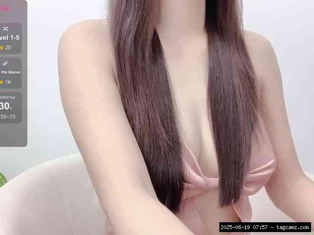 miechan bongacams