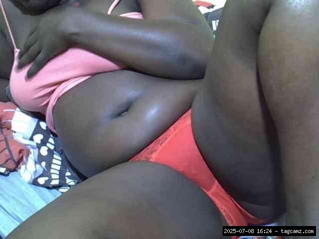 bongacams ebonykimberlyne2