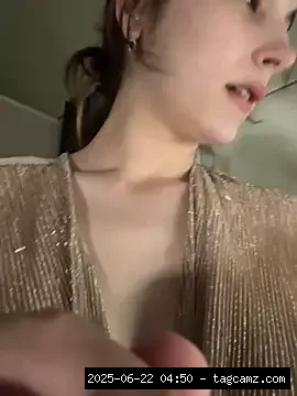 stripchat sexymelli18