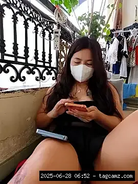 stripchat lyna_bl