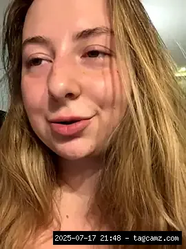 stripchat curvyflawless