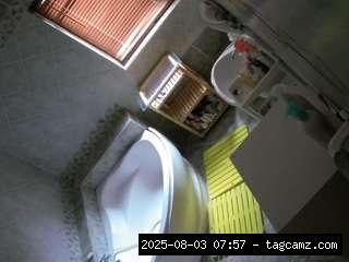 camsoda voyeurcam-julmodels-bath-1st-2