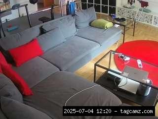 camsoda voyeurcam-julmodels-living-3