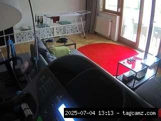 camsoda voyeurcam-julmodels-living-4