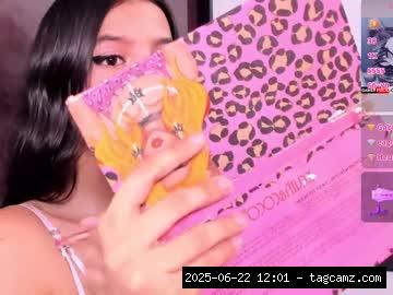 chaturbate alina_cute18