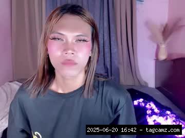 chaturbate divine69_morena