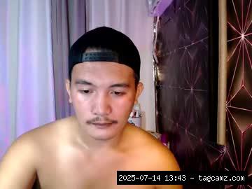 chaturbate hunkylloyd